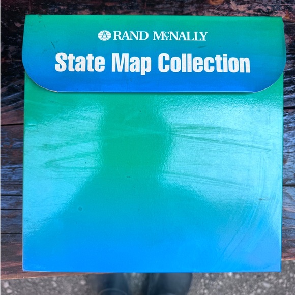 Very Cool Box of State Maps - Picture 3 of 5